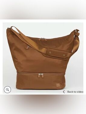 IHKWIP The Arc Overnighter Tote with Shoe Compartment